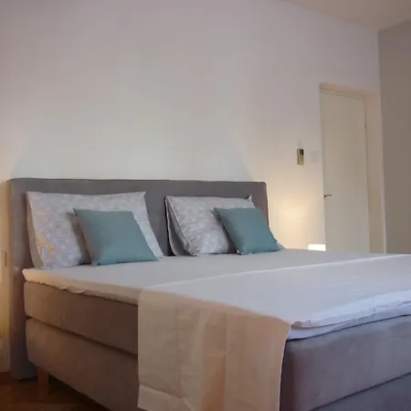 Vesna Apartment Supetar